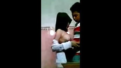 नग्न हिंदी मूवी फिल्म सेक्सी Spaniard अगले करने के लिए उसके कार