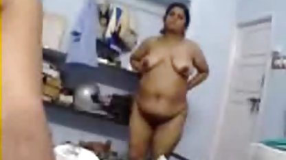 Amirah मूवी सेक्सी बीएफ Adara एक नग्न पायलट दिखाना होगा (प्रेमकाव्य की 15 तस्वीरें)