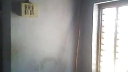 नग्न और बहुत वीडियो हिंदी फिल्म सेक्सी प्यारा योक (तस्वीरें)
