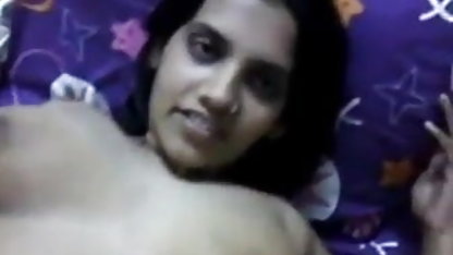 Pauline Maximova तारांकित सेक्सी भोजपुरी हिंदी फिल्म नग्न