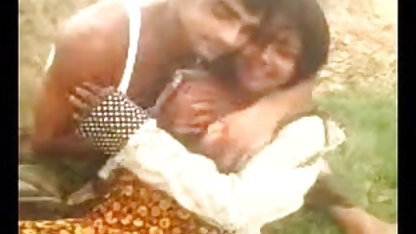 Busty लड़की लेता है बंद उसके जाँघिया और से पता चलता है एक प्यारे पर एक कालीन के एक सेक्स फोटो हिंदी सेक्सी फिल्म ब्लू पिक्चर