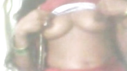 नग्न Mulatka पर सेक्सी दिखाइए पिक्चर एक नाव