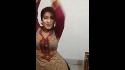 नग्न और स्लिम लड़की Lichelle सेक्सी फिल्म चाहिए सेक्सी मैरी