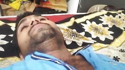 पतला पैर सेक्सी वीडियो पिक्चर ब्लू के एक नग्न किरायेदार