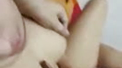 एक बड़े हिंदी सेक्सी फिल्म के वीडियो shoer
