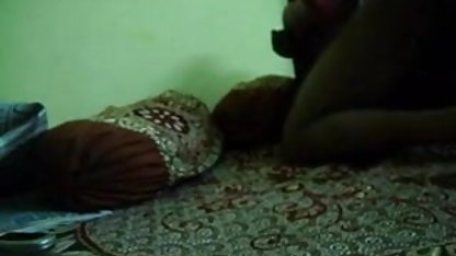 पीले जांघिया फुल मूवी वीडियो में सेक्सी में
